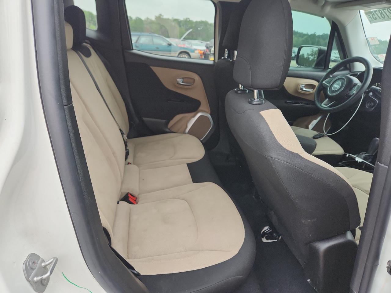 2017 Jeep Renegade Sport VIN: ZACCJAAB1HPE41769 Lot: 63827875