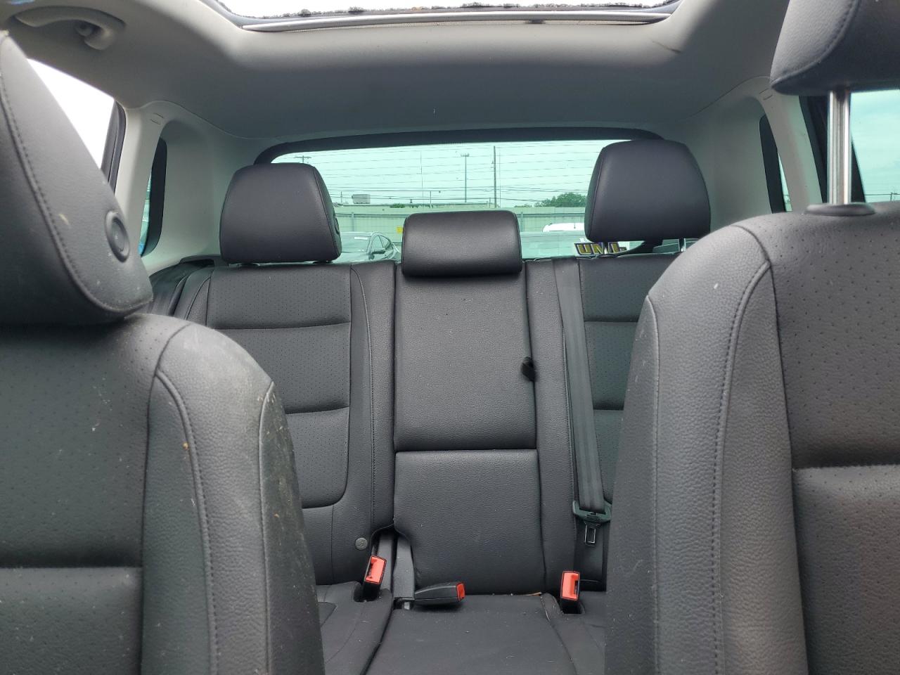2017 Volkswagen Tiguan Wolfsburg VIN: WVGSV7AX1HK015455 Lot: 64434165