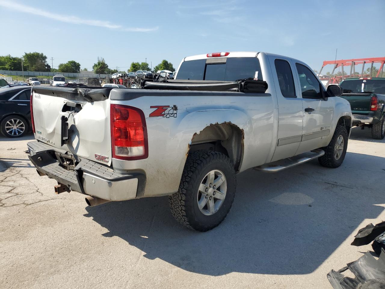 1gtr2ve31bz335090 1GTR2VE31BZ335090 2011 GMC Sierra K1500 Sle