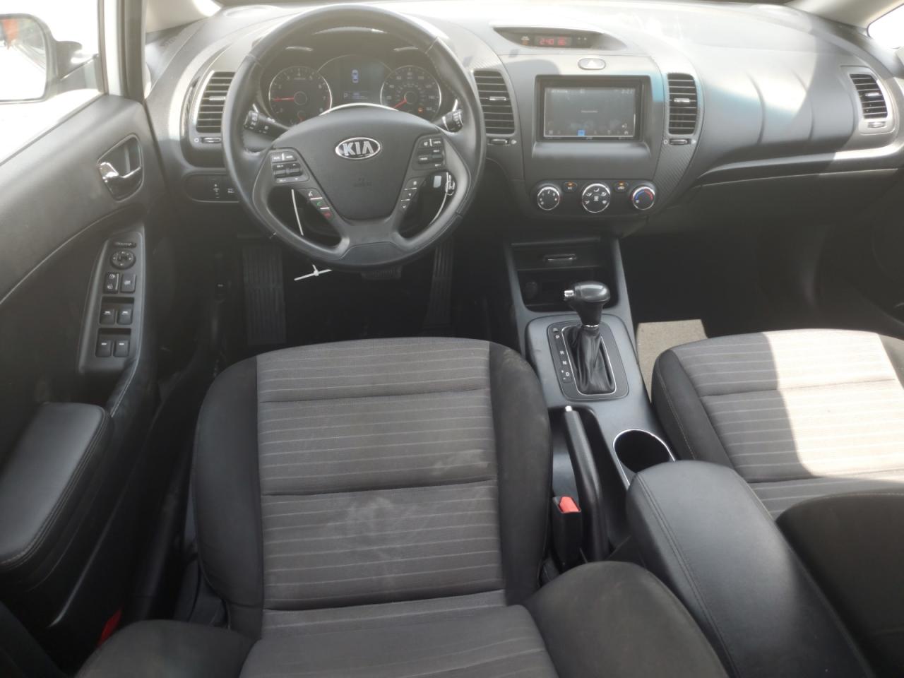 2016 Kia Forte Ex VIN: KNAFX4A88G5522354 Lot: 64493585