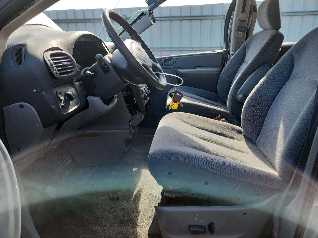 2005 Dodge Grand Caravan Se VIN: 1D4GP24RX5B421303 Lot: 64549765