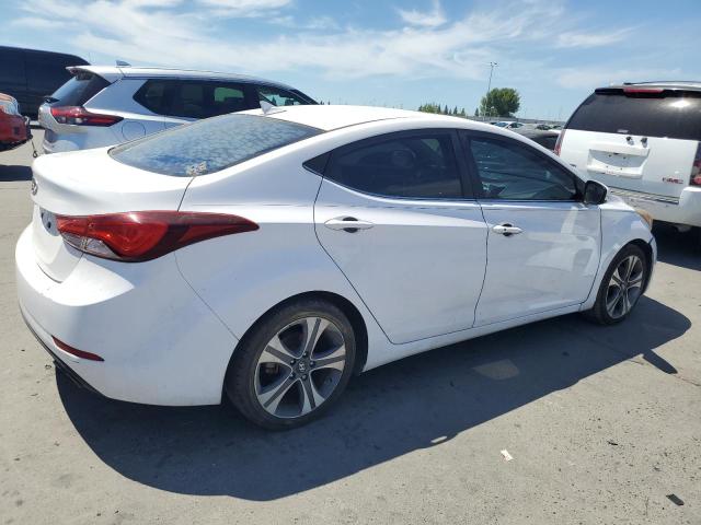 Седаны HYUNDAI ELANTRA 2015 Белы