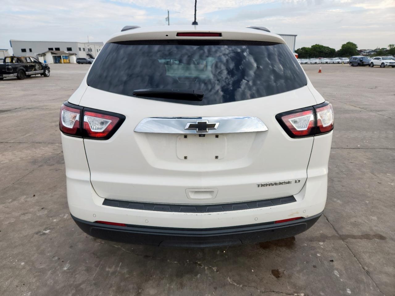 2015 Chevrolet Traverse Lt VIN: 1GNKRHKD3FJ125355 Lot: 64847145