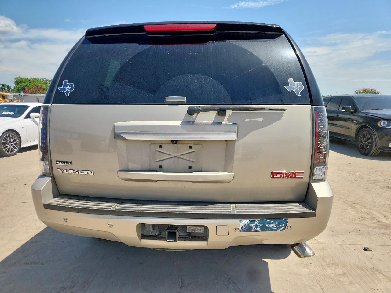 2012 GMC Yukon Slt VIN: 1GKS1CE03CR139642 Lot: 65587155
