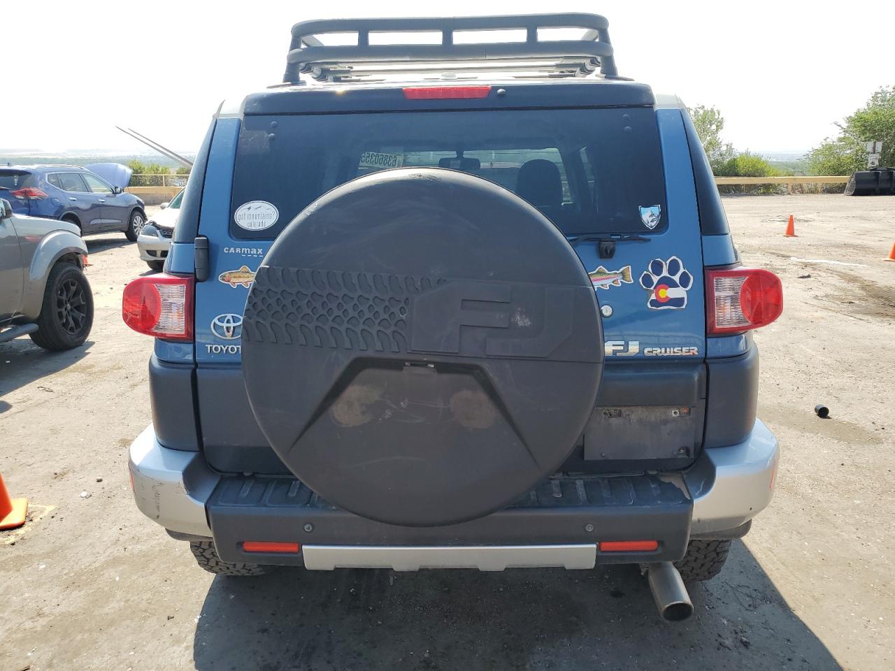 2011 Toyota Fj Cruiser VIN: JTEBU4BF2BK110203 Lot: 63860355