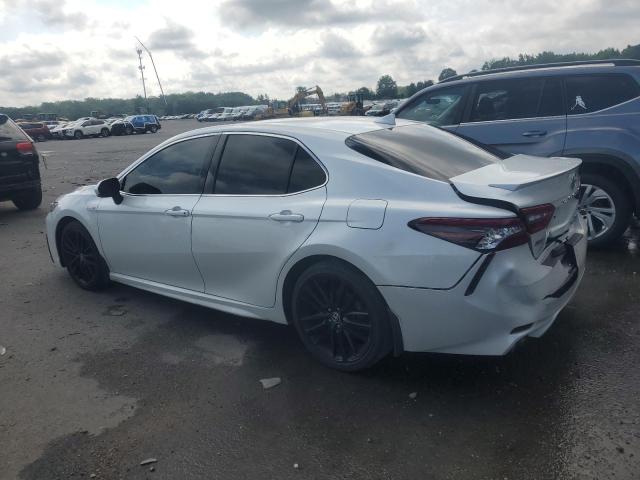 TOYOTA CAMRY 2021 Белы