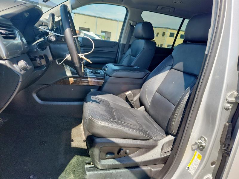  CHEVROLET SUBURBAN 2018 Silver