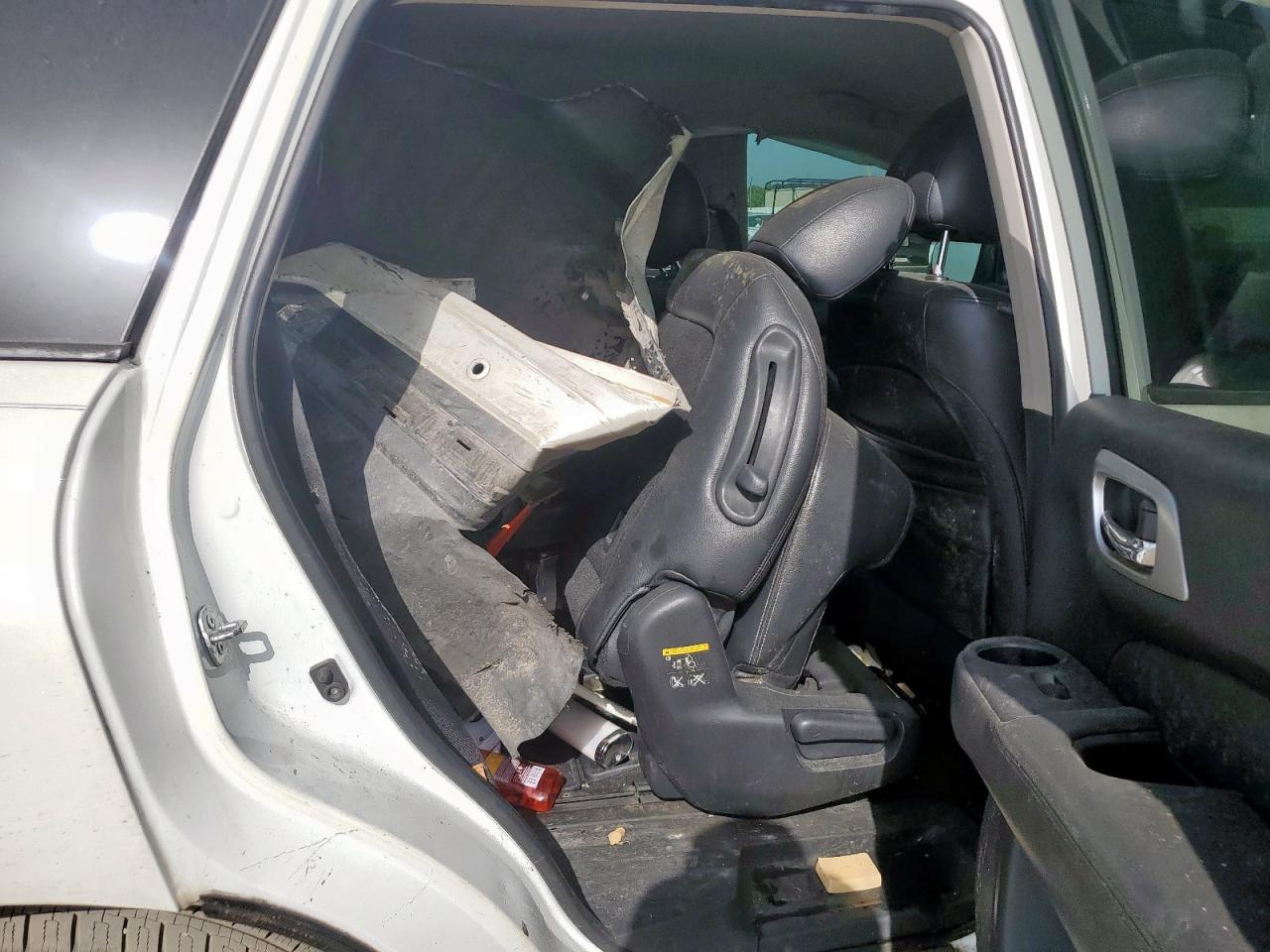 2015 Nissan Pathfinder S VIN: 5N1AR2MN0FC659792 Lot: 63106295