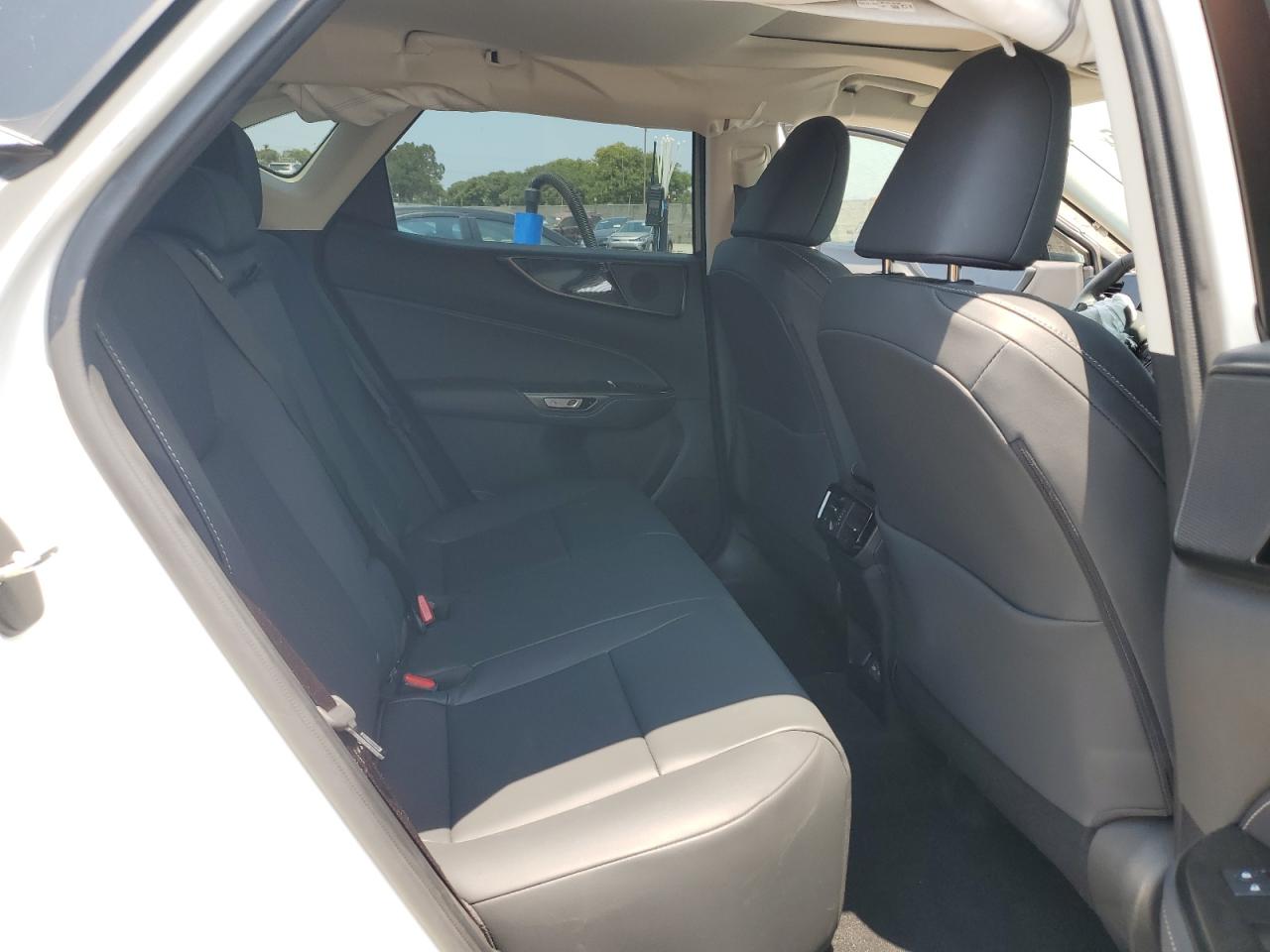 2024 Lexus Nx 250 Base VIN: JTJADCAZ3R2013850 Lot: 64885525