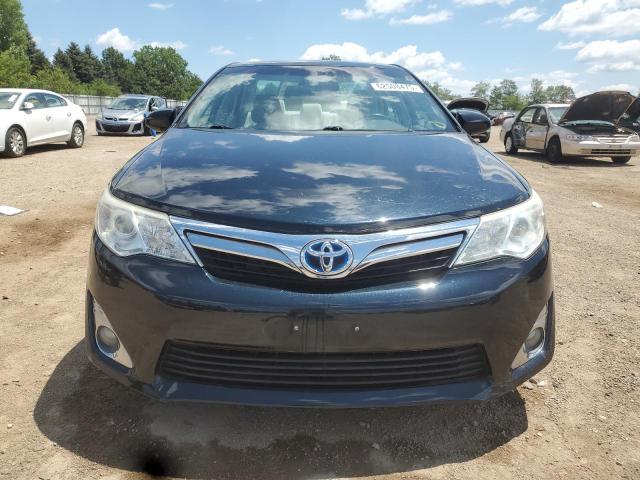 TOYOTA CAMRY 2014 Granatowy