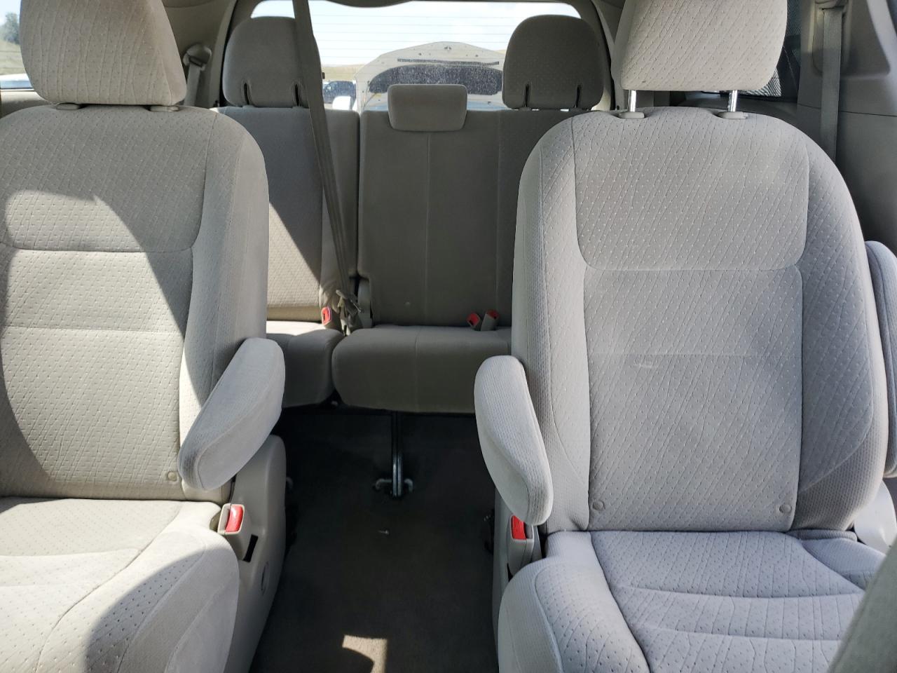 2015 Toyota Sienna Le VIN: 5TDJK3DC6FS095285 Lot: 65145865