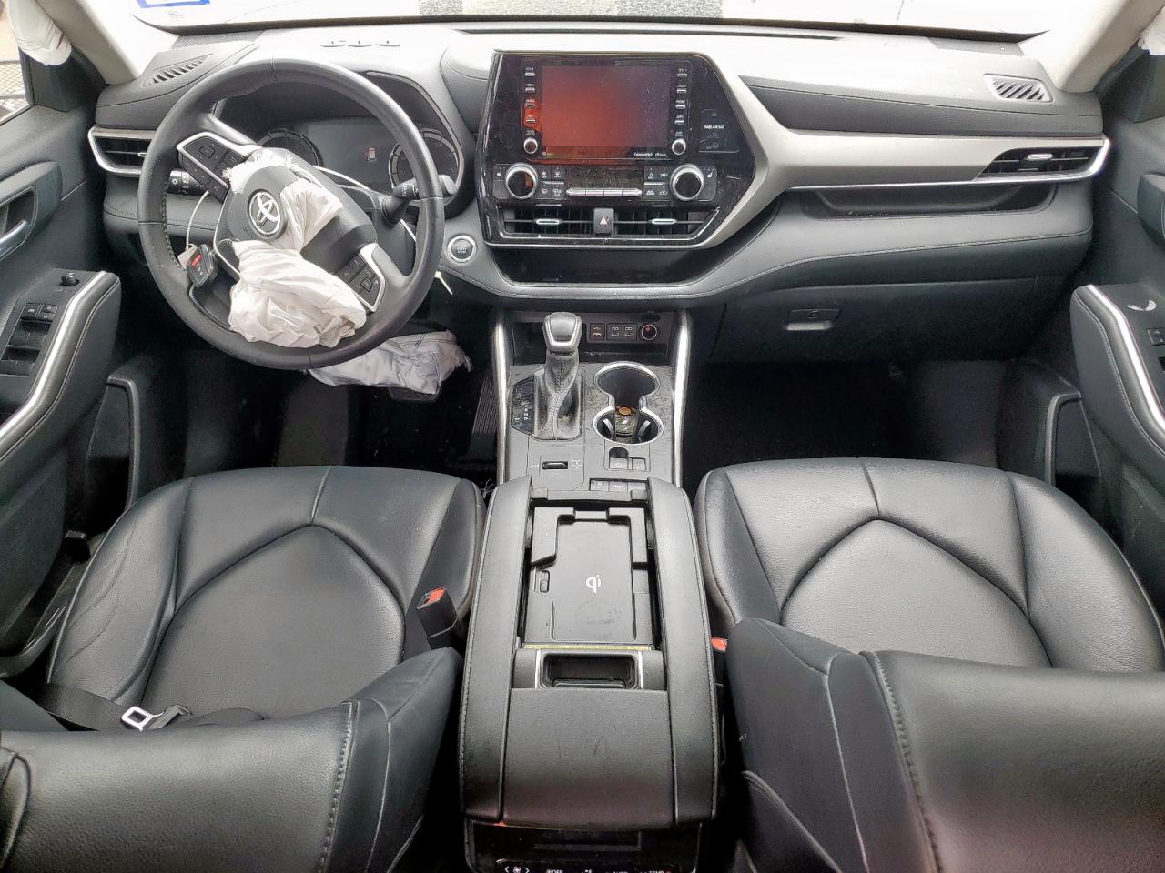 2022 Toyota Highlander Xle VIN: 5TDGZRAH5NS557083 Lot: 63163925