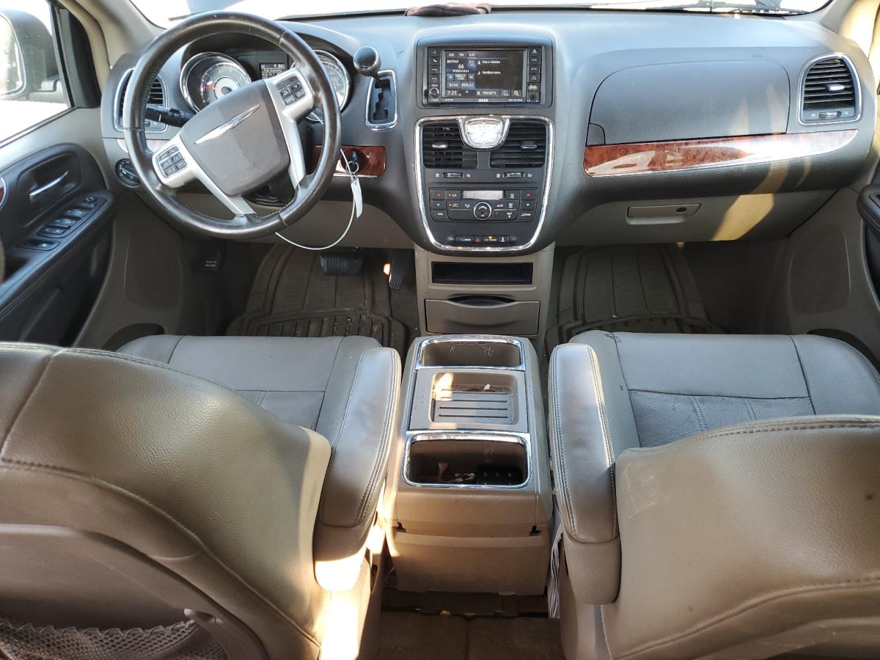 2016 Chrysler Town & Country Touring VIN: 2C4RC1BG1GR289906 Lot: 66433635