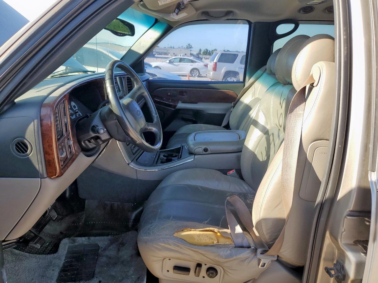 2001 Chevrolet Tahoe C1500 VIN: 1GNEC13T31R176778 Lot: 64949165