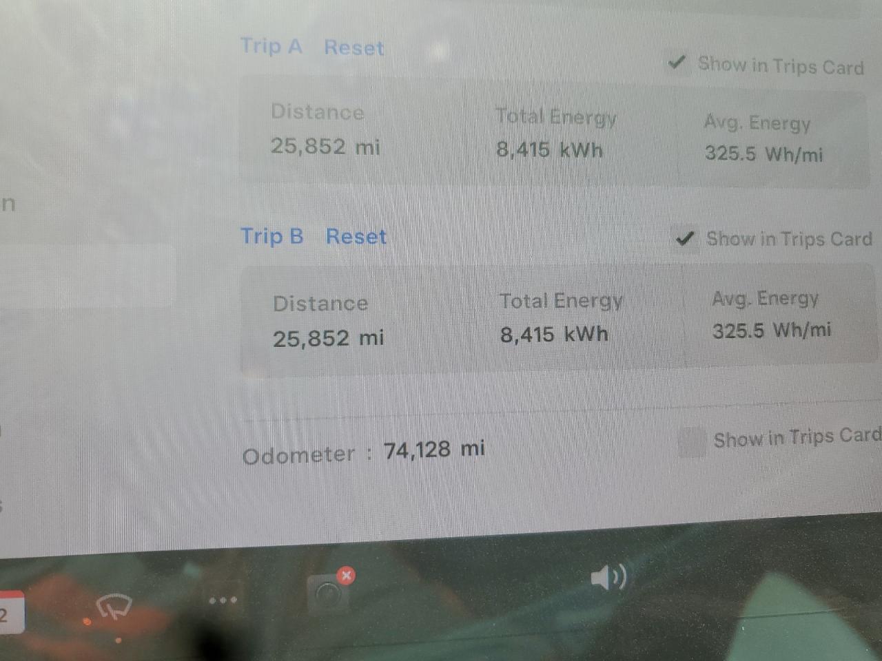 2022 Tesla Model Y VIN: 7SAYGDEF0NF413390 Lot: 63302325