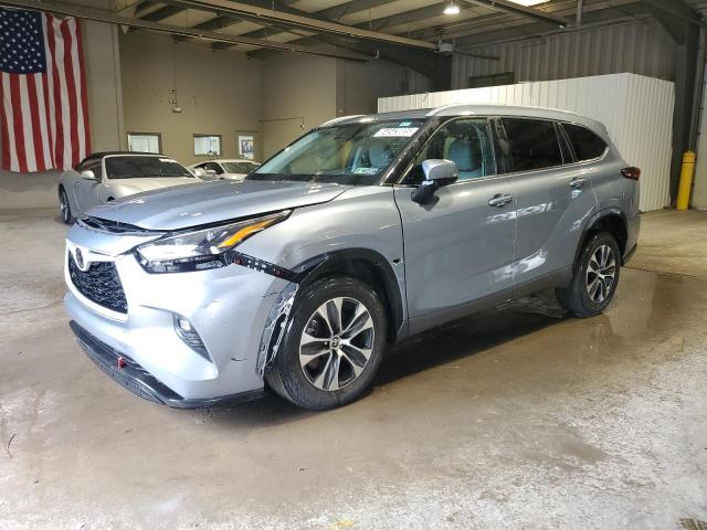  TOYOTA HIGHLANDER 2024 Silver