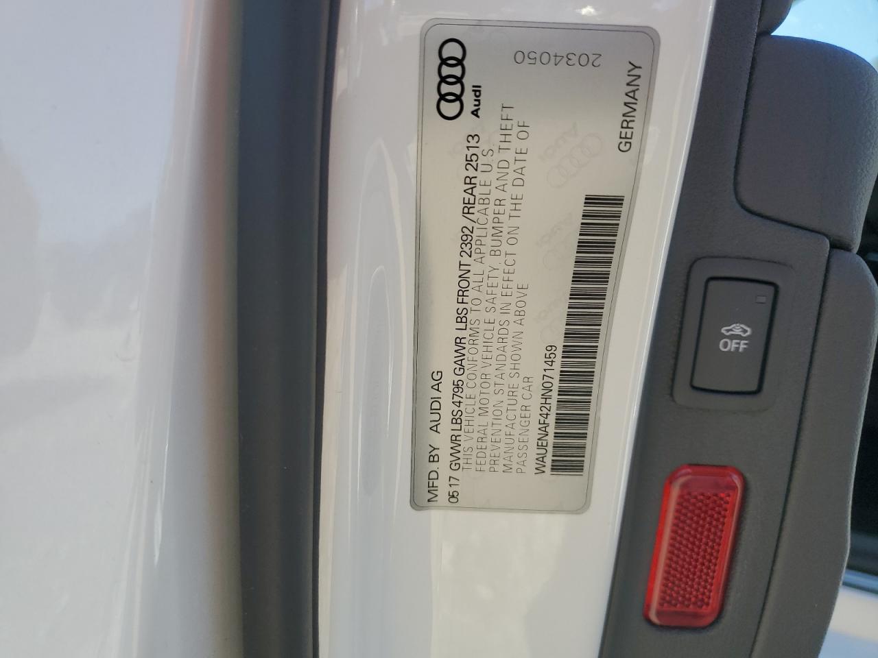 2017 Audi A4 Premium Plus VIN: WAUENAF42HN071459 Lot: 62998805