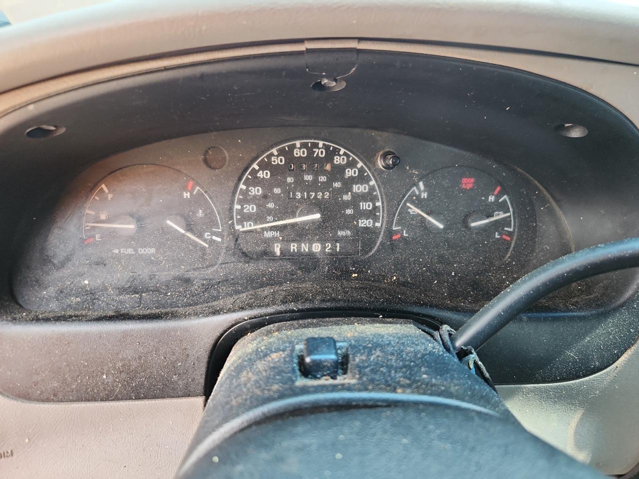 1999 Ford Ranger VIN: 1FTYR10VXXTA98828 Lot: 63062485