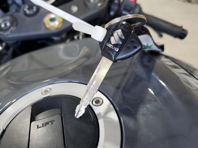 2025 SUZUKI GSX-R600   