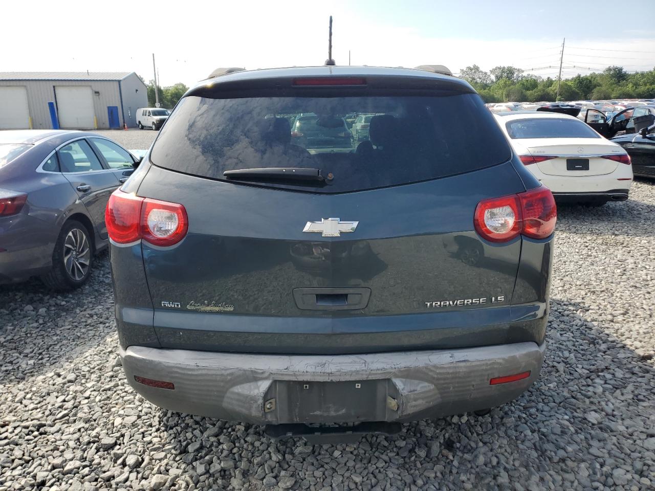 2011 Chevrolet Traverse Ls VIN: 1GNKVEED5BJ128841 Lot: 64611965