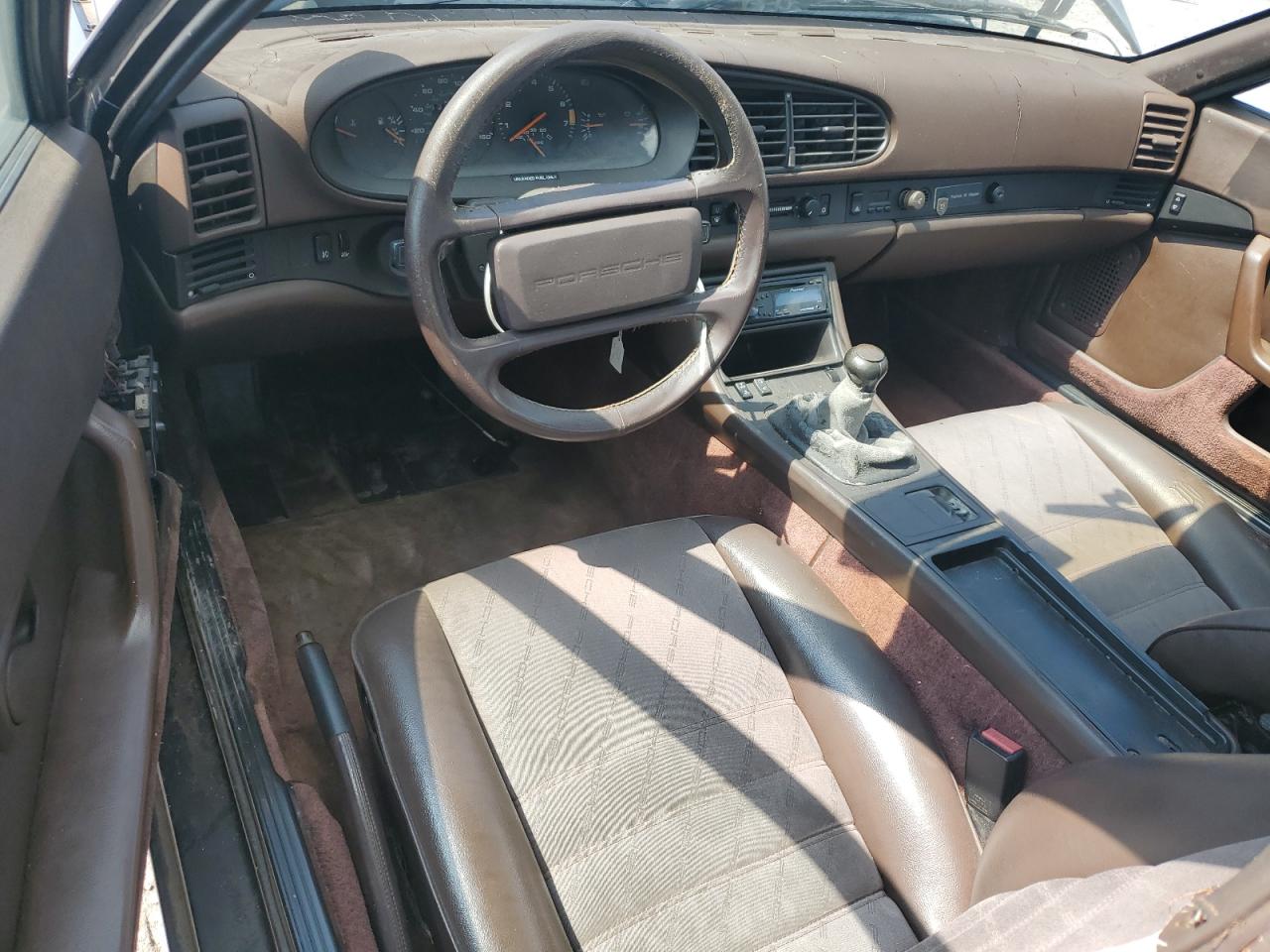 WP0AA0945FN451640 1985 Porsche 944