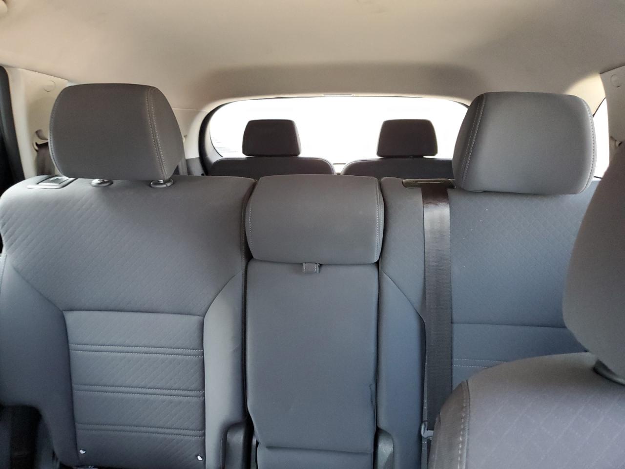 2019 Kia Sorento L VIN: 5XYPG4A39KG438149 Lot: 64864975