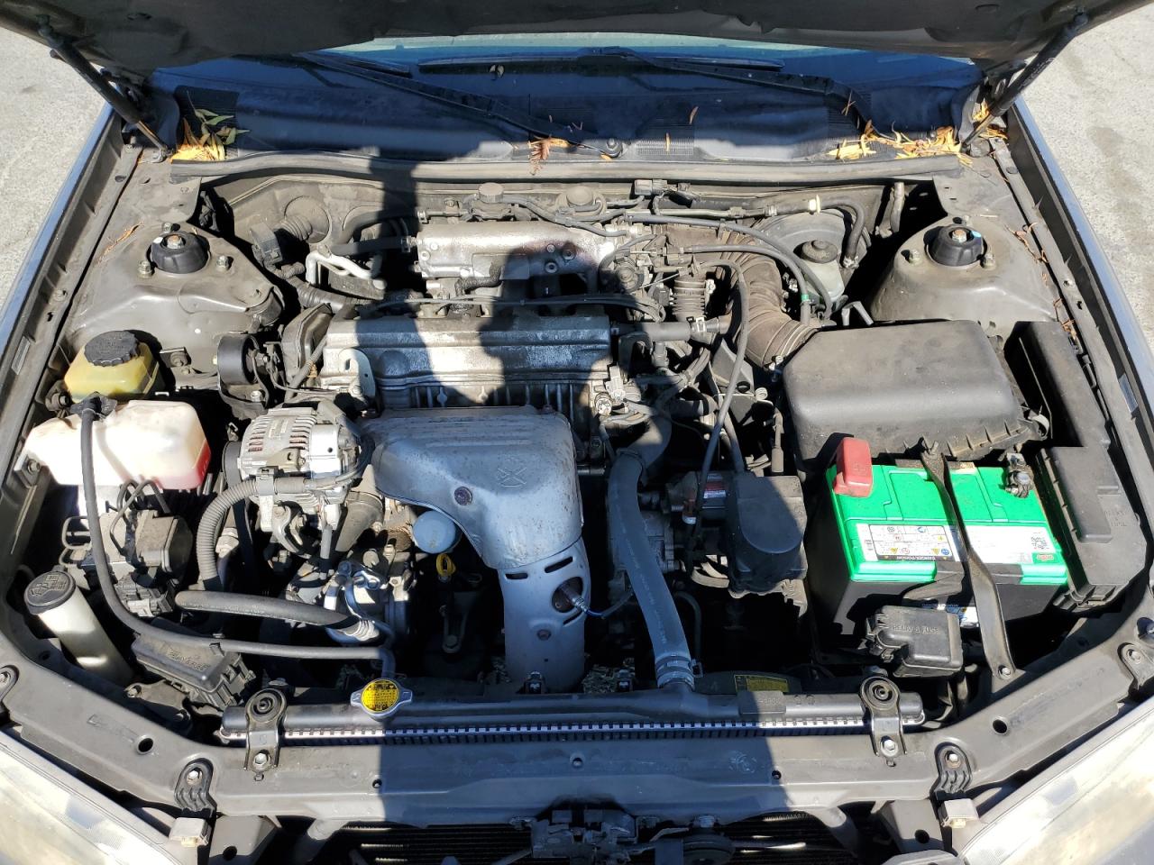 2000 Toyota Camry Ce VIN: JT2BG22K5Y0387003 Lot: 63218085