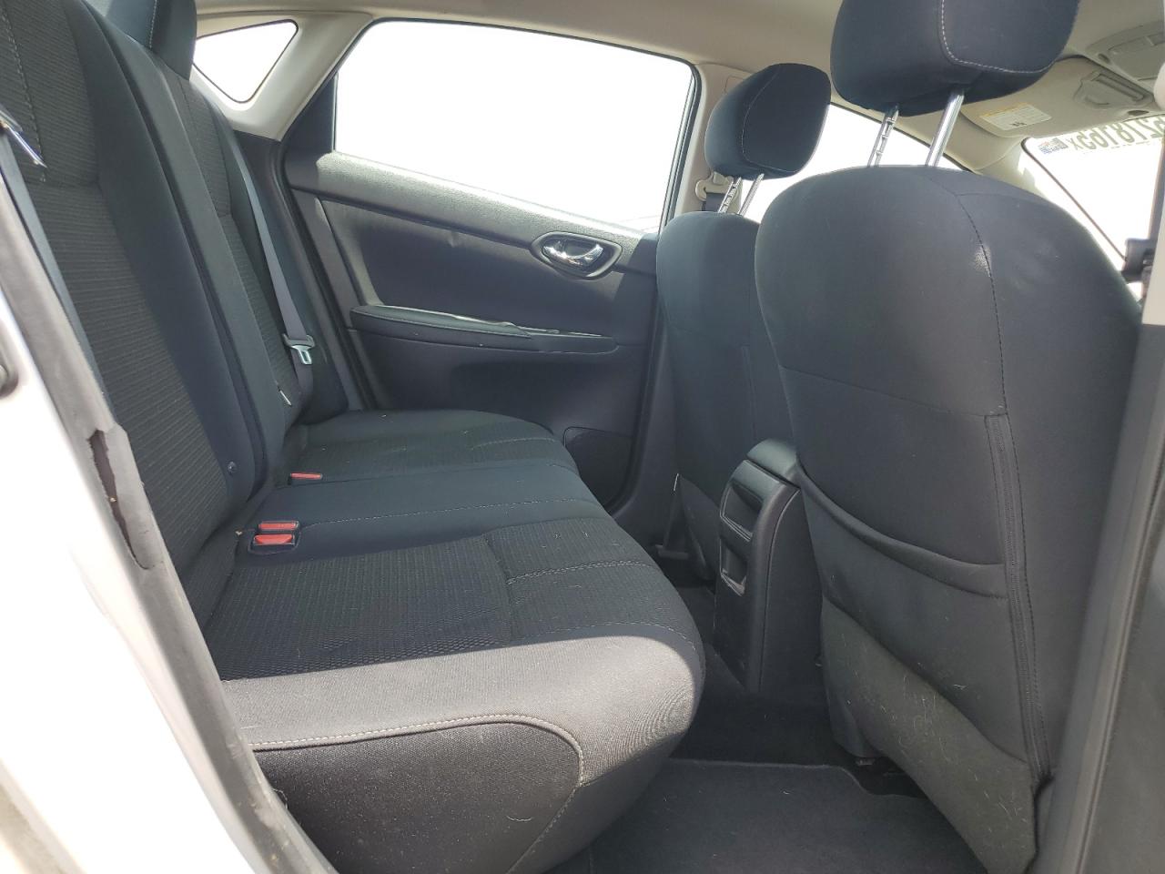 2017 Nissan Sentra S VIN: 3N1AB7AP5HY392206 Lot: 65278165
