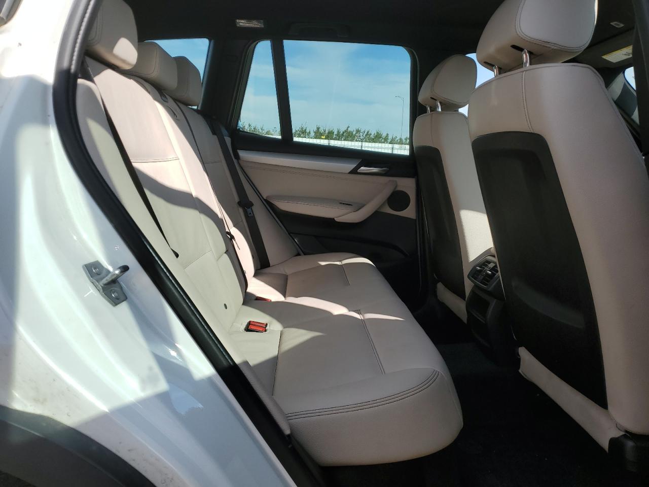 2015 BMW X3 xDrive28I VIN: 5UXWX9C53F0D52677 Lot: 65438485