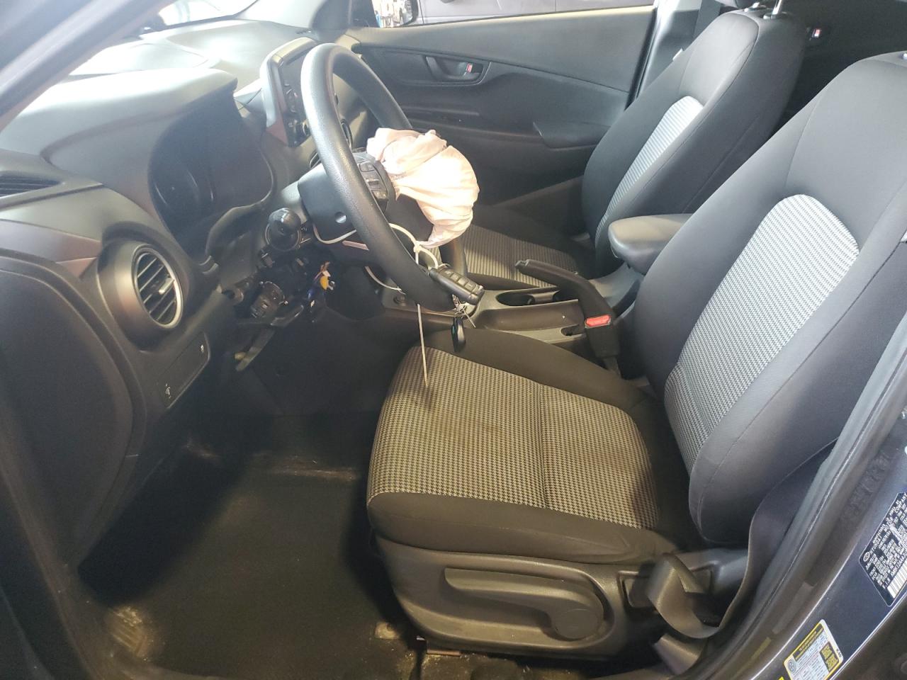 2018 Hyundai Kona Se VIN: KM8K12AA4JU173843 Lot: 64416875