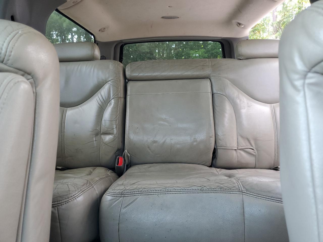 2002 GMC Yukon Xl K1500 VIN: 3GKFK16Z82G265753 Lot: 61981985