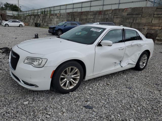 2016 Chrysler 300 Limited