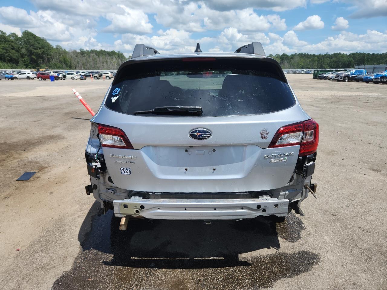 2017 Subaru Outback 2.5I Limited VIN: 4S4BSAKC2H3340126 Lot: 62584855