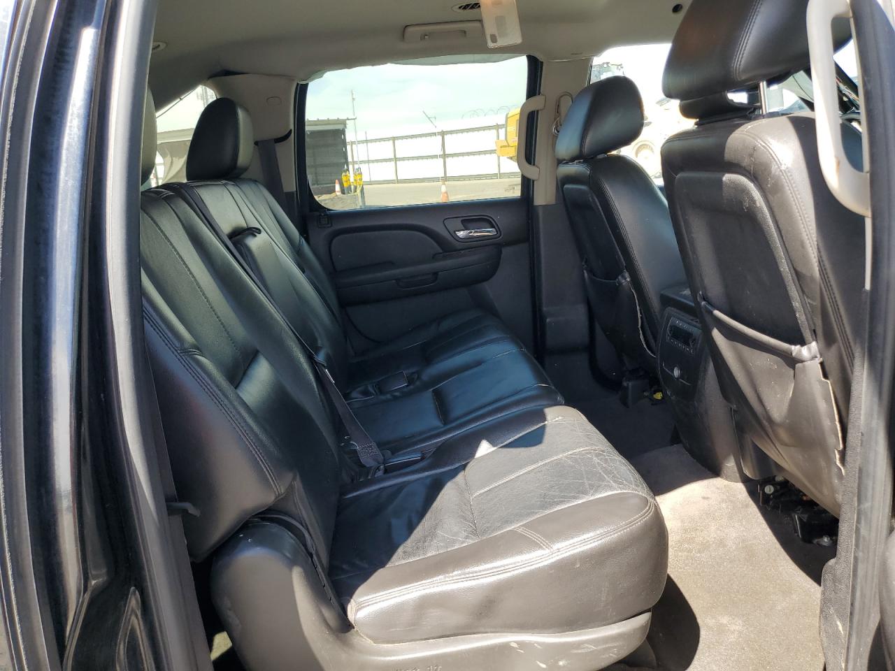 2011 Chevrolet Suburban C1500 Lt VIN: 1GNSCJE08BR362503 Lot: 63496605