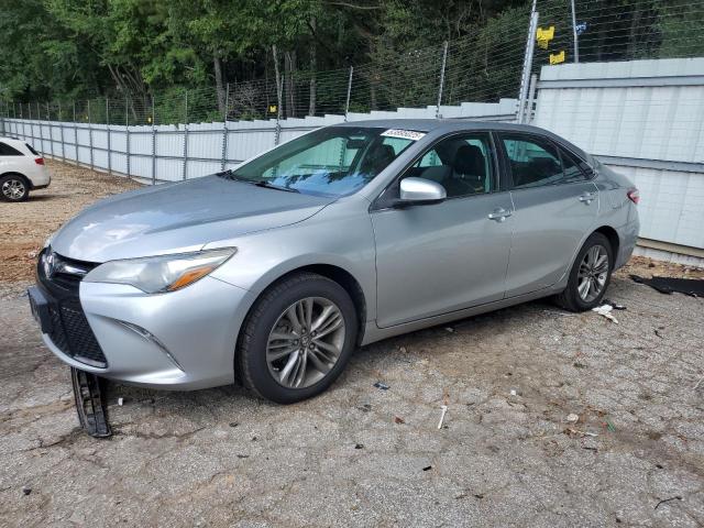  TOYOTA CAMRY 2016 Srebrny