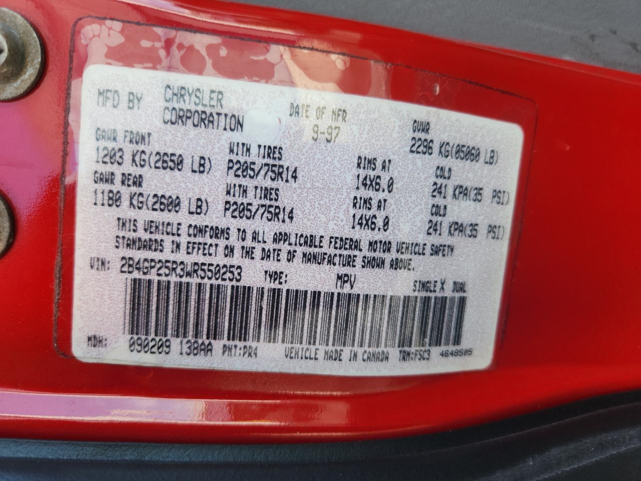 1998 Dodge Caravan VIN: 2B4GP25R3WR550253 Lot: 65583715