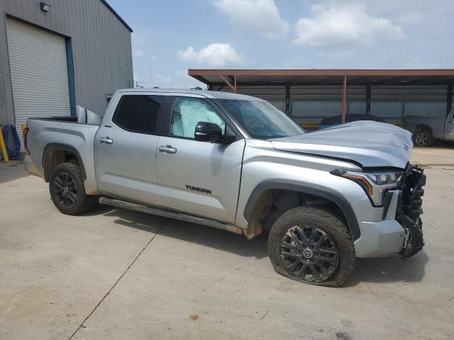  TOYOTA TUNDRA 2024 Сріблястий
