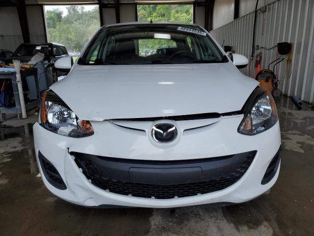 Hatchbacks MAZDA 2 2012 Biały