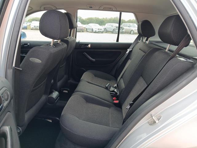 2000 VOLKSWAGEN GOLF GTI (