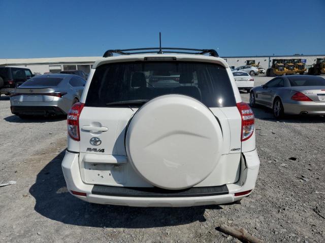 Паркетники TOYOTA RAV4 2012 Белы