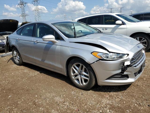 Sedans FORD FUSION 2014 Srebrny