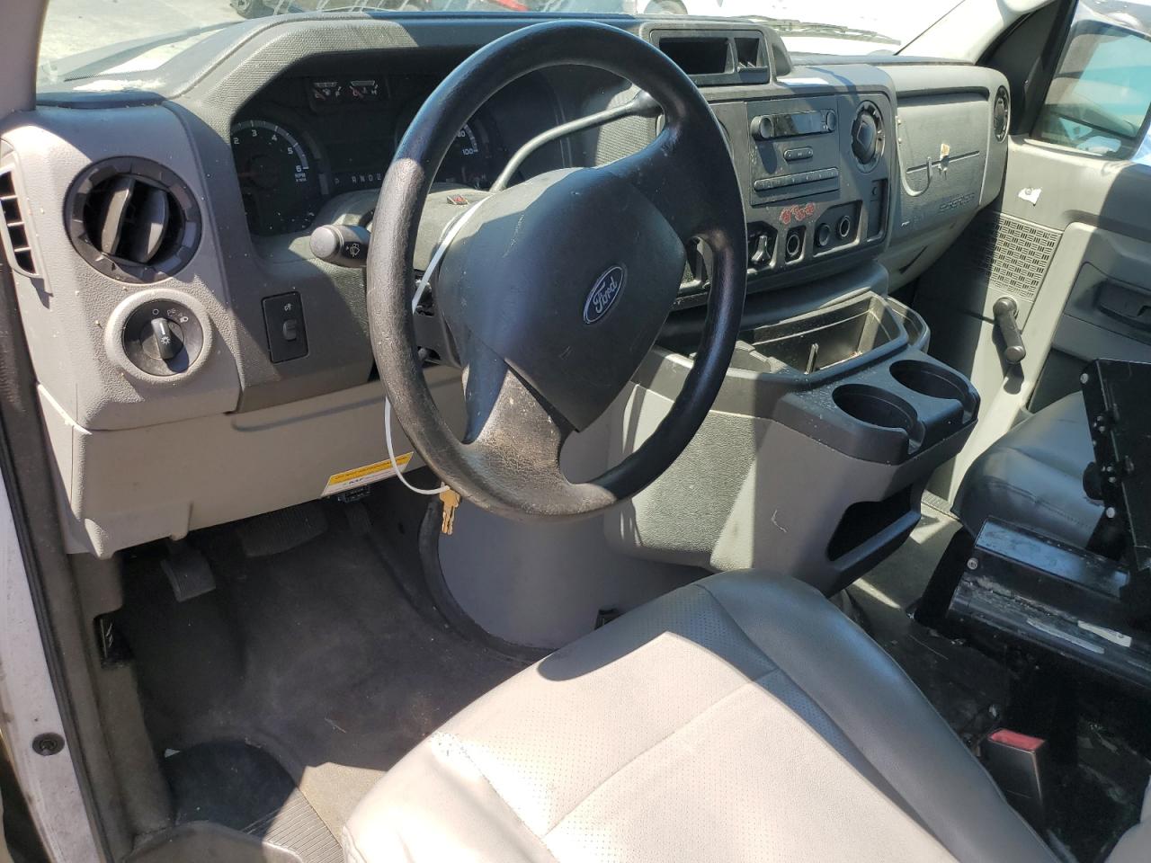 2010 Ford Econoline E250 Van VIN: 1FTNE2EL2ADA19875 Lot: 61048865