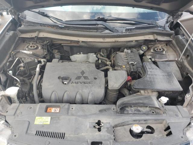 2016 MITSUBISHI OUTLANDER SE  