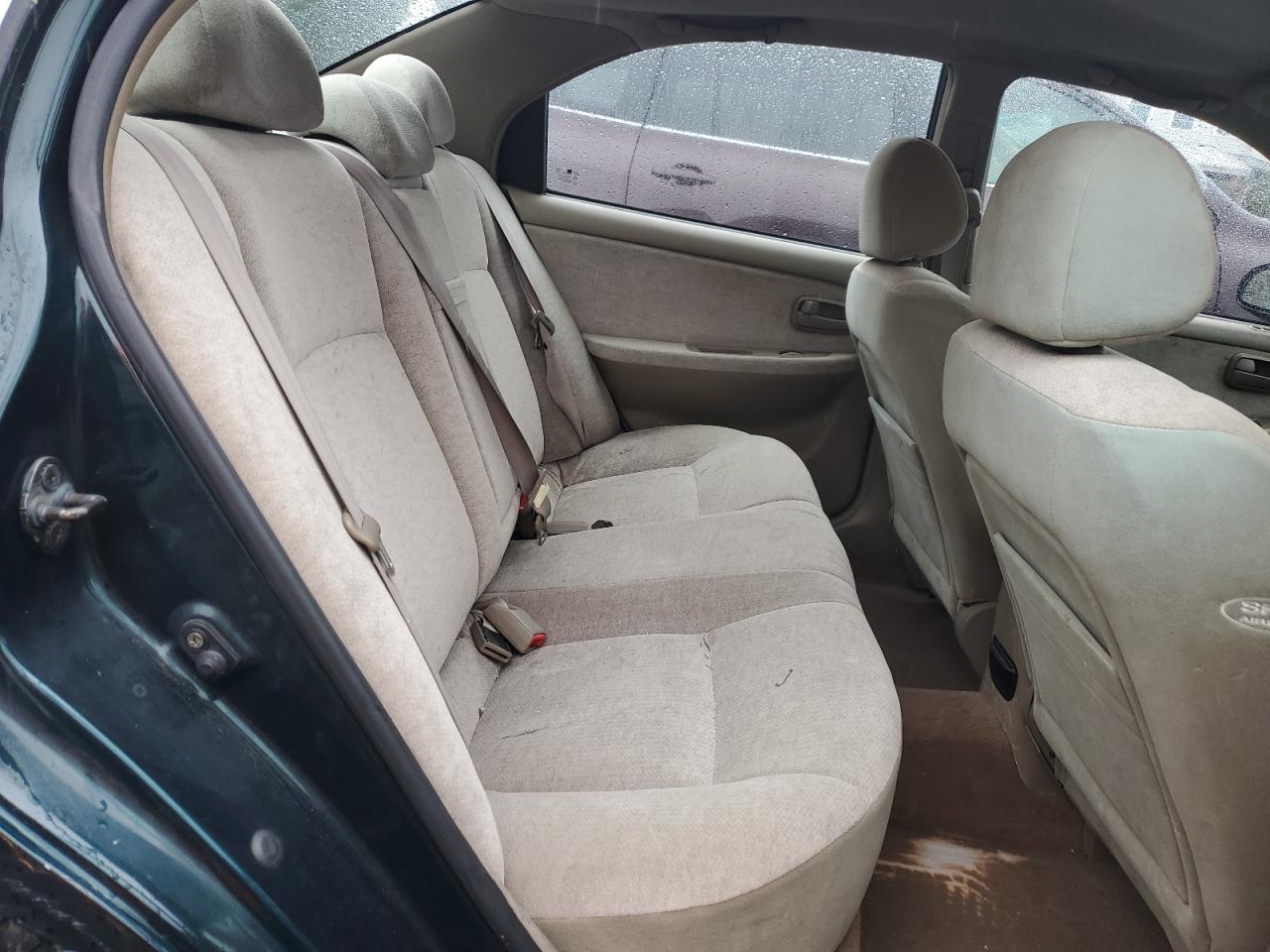 2004 Kia Optima Lx VIN: KNAGD126445283552 Lot: 63195385