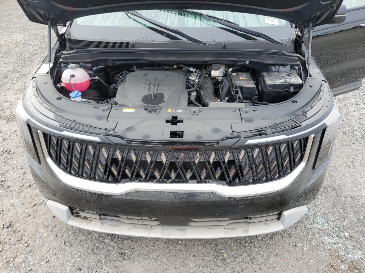 2025 Kia Carnival Lx VIN: KNDNB5K36S6533250 Lot: 64791625