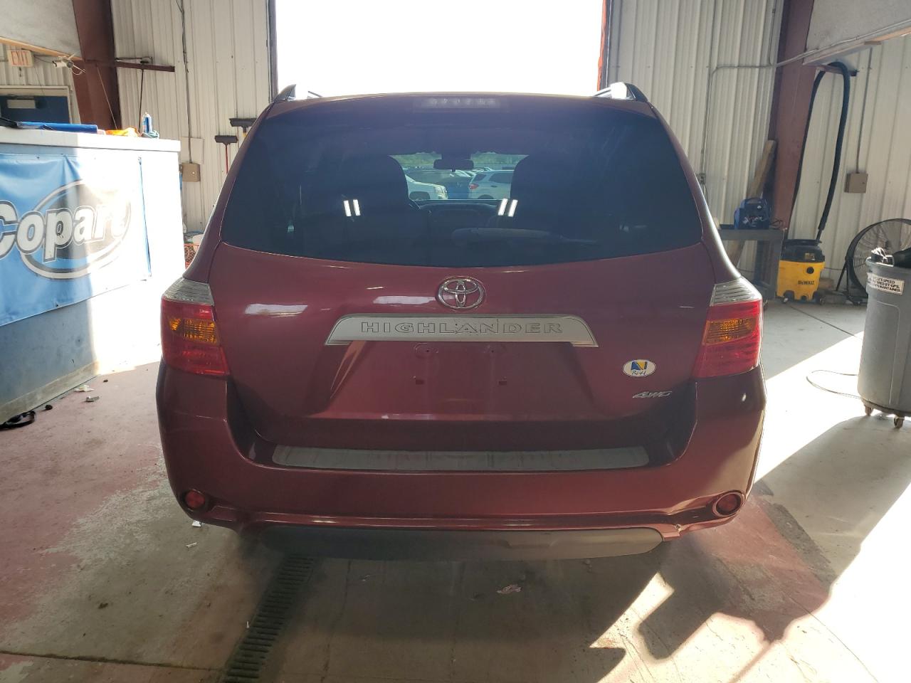 2010 Toyota Highlander VIN: 5TDBK3EH2AS028805 Lot: 64726375