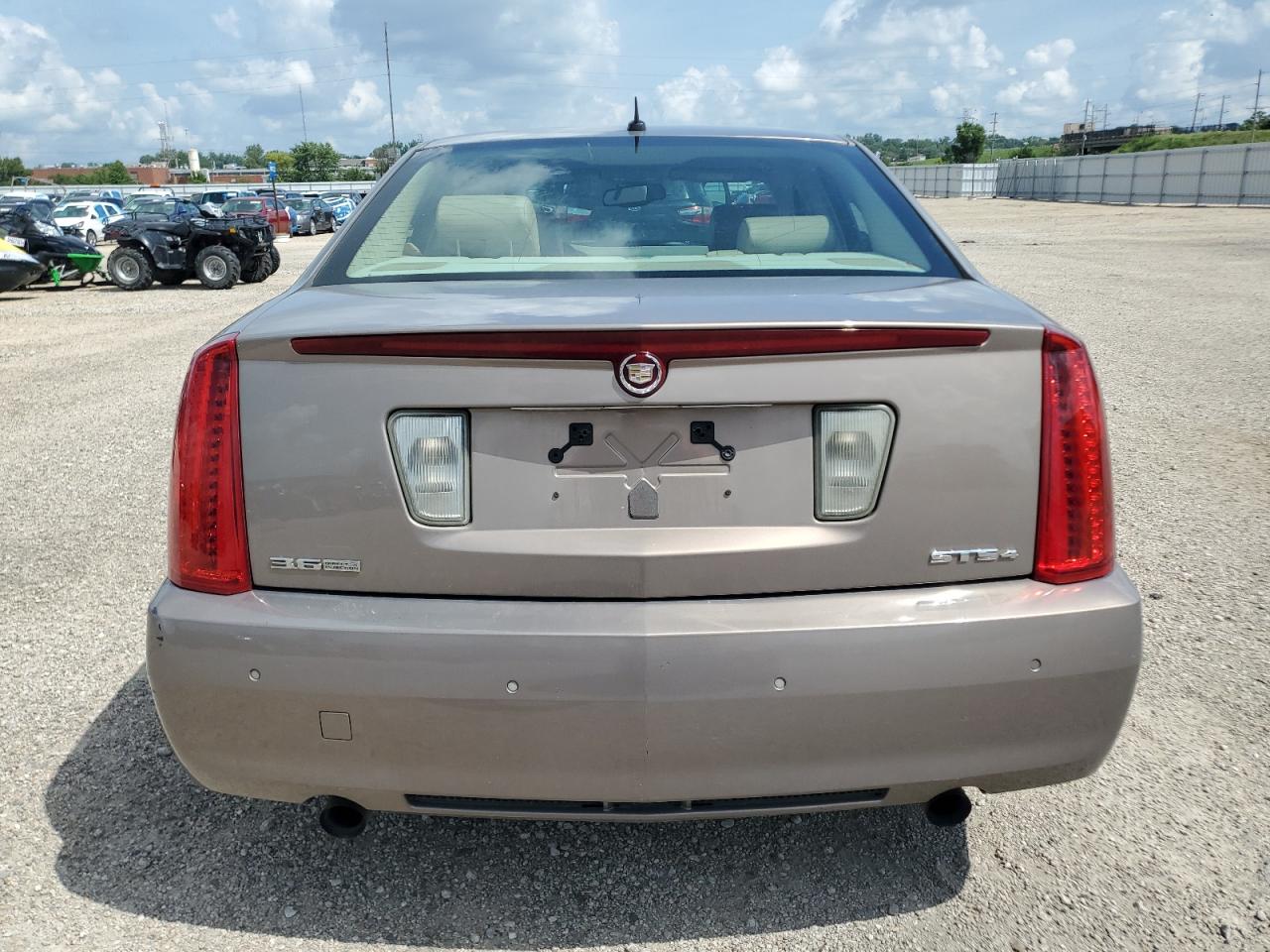 2008 Cadillac Sts VIN: 1G6DD67V480135670 Lot: 64975785