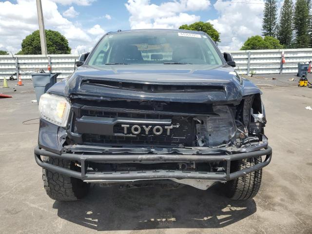 Pickups TOYOTA TUNDRA 2017 Szary