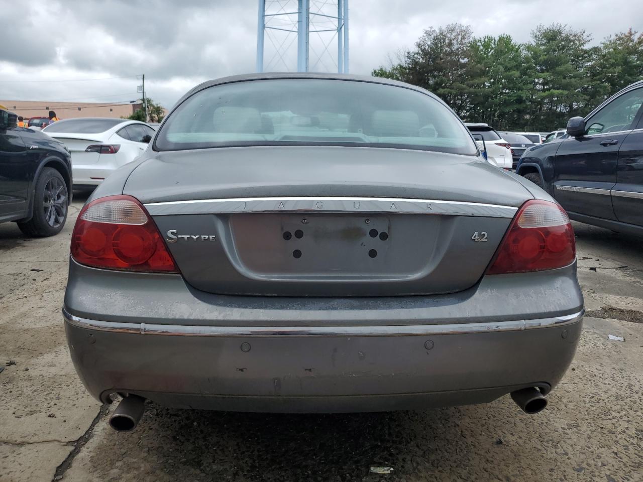 2005 Jaguar S-Type 4.2 VIN: SAJWA01UX5HN14666 Lot: 64026055