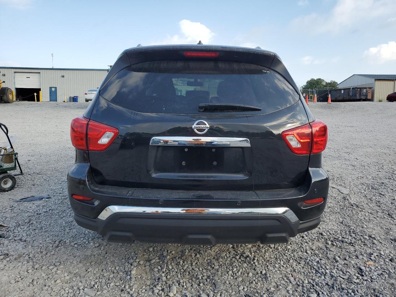 2017 Nissan Pathfinder S VIN: 5N1DR2MM4HC662153 Lot: 64441855